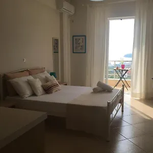 Marika's , Himarë Albanie